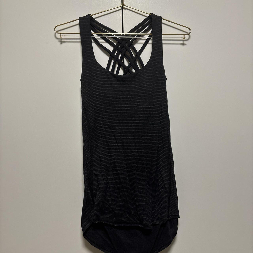 Lululemon tank